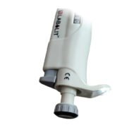 Micropipette Variable Volume 20–200 µL UM-MAX Model – Labolit Brand | Best Quality, Affordable Price